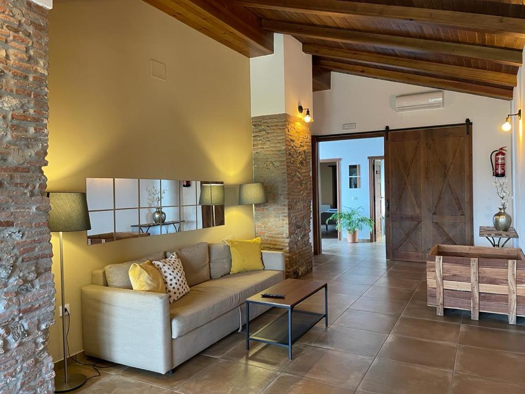 Country house Dehesillas *